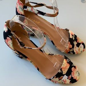 Floral on black, block-heel sandals with ankle strap. New, no box. Bamboo 7.5